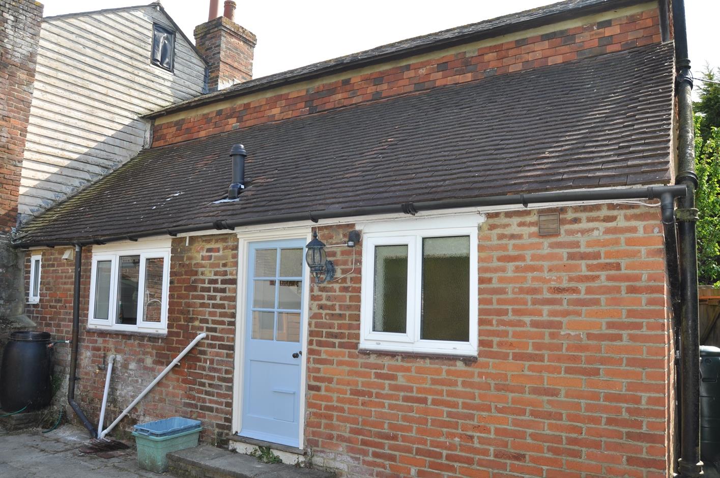 40 Maytham Road, Rolvenden Layne, Kent Weald Property